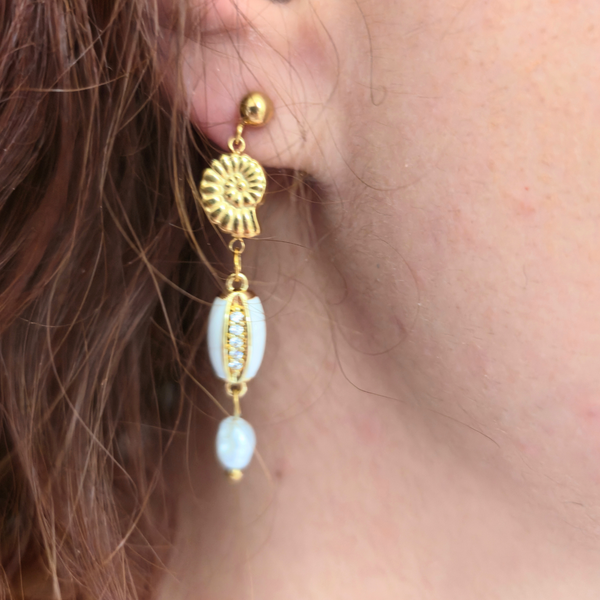 Boucles d'oreilles Asymétriques Caury — Cauri & Ammonite