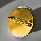 Broche Miss O — Pierre & Test d'Oursin