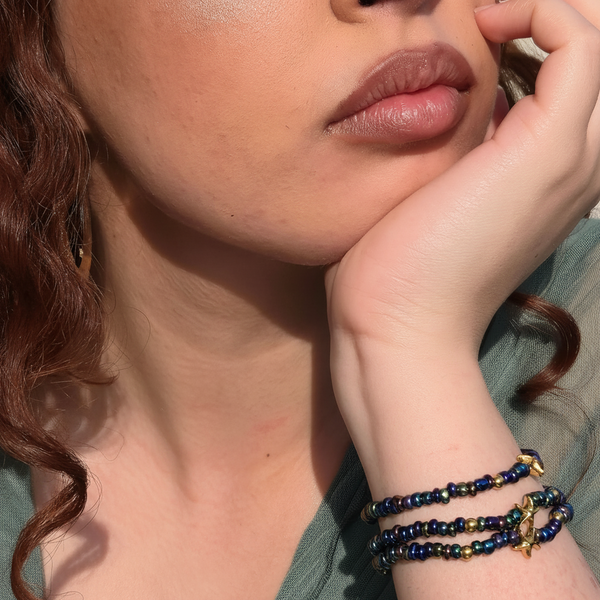 Bracelet Emma — Perles Irisées Abalone & Étoile de Mer
